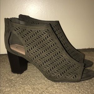 Olive Heels